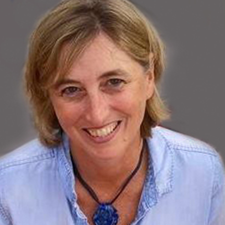 Headshot of Jill Albanese smiling